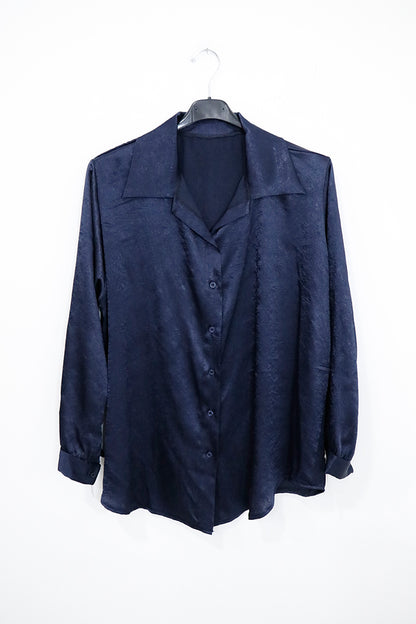 Camicia in simil raso satin effetto stropicciato